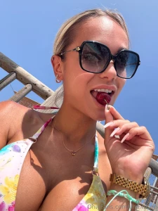 Ich hatte heute einen hei en tag am pool und du so