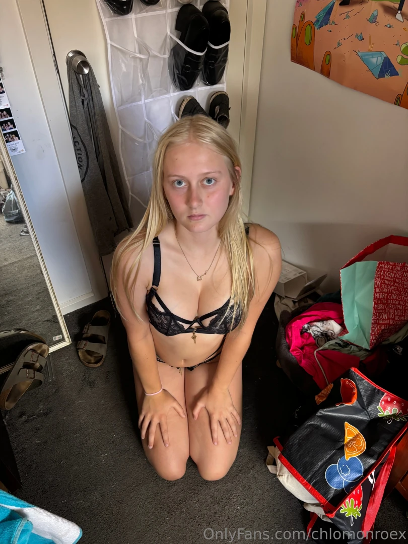 Who missed seeing me on my knees tell me how else you d wanna see me 