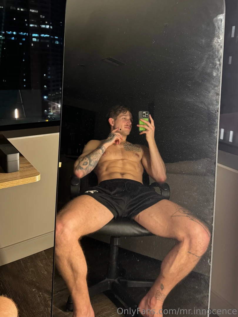 Come over so the mirror isn t the only dirty thing around here 