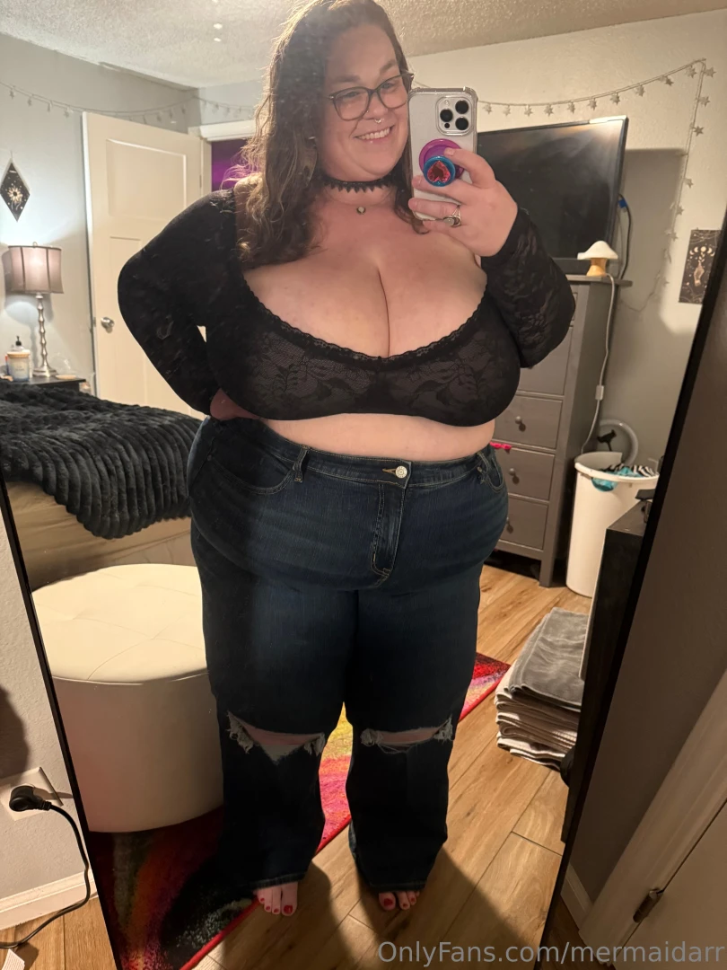 Swipe to see me take my tits out for you part 2 