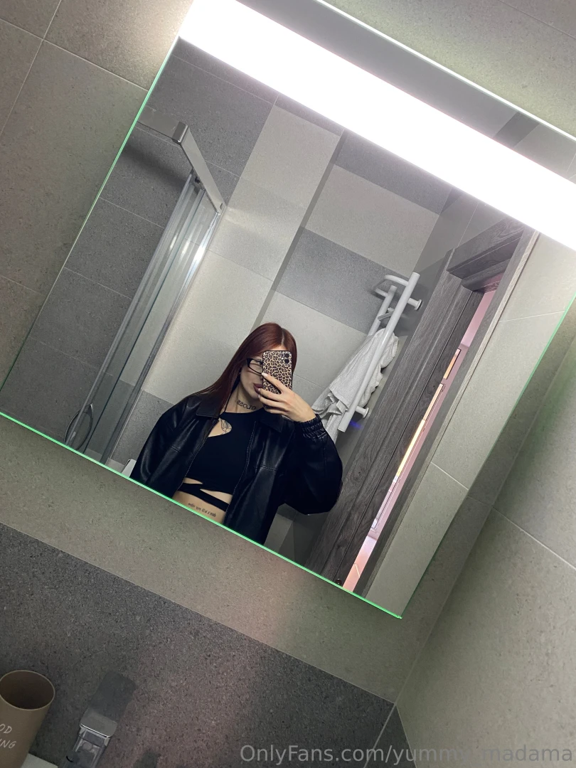 This glass is missing your toothbrush 