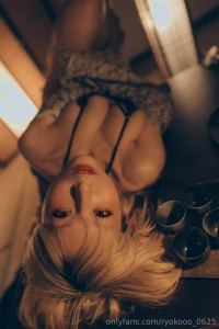 This one s for the late-night scrollers who always stop when they see