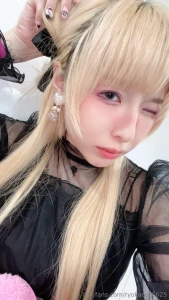 Told myself i d eat clean today but then cake happened