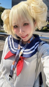 Do you like blonde schoolgirls