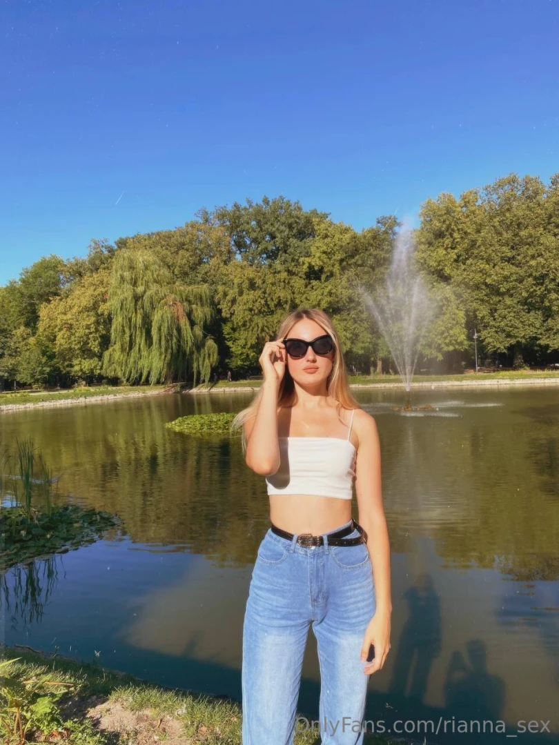 I crave connection that feels like poetry when our bodies move in sync 