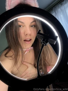 My top tier of hot kisses babes my neck oh that sweet spot there s