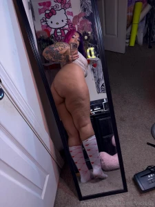 More mirror pics part 4