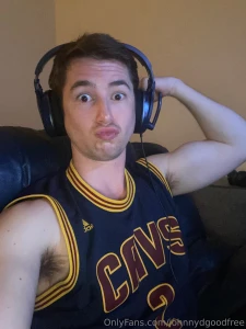 I need someone under my desk while i game