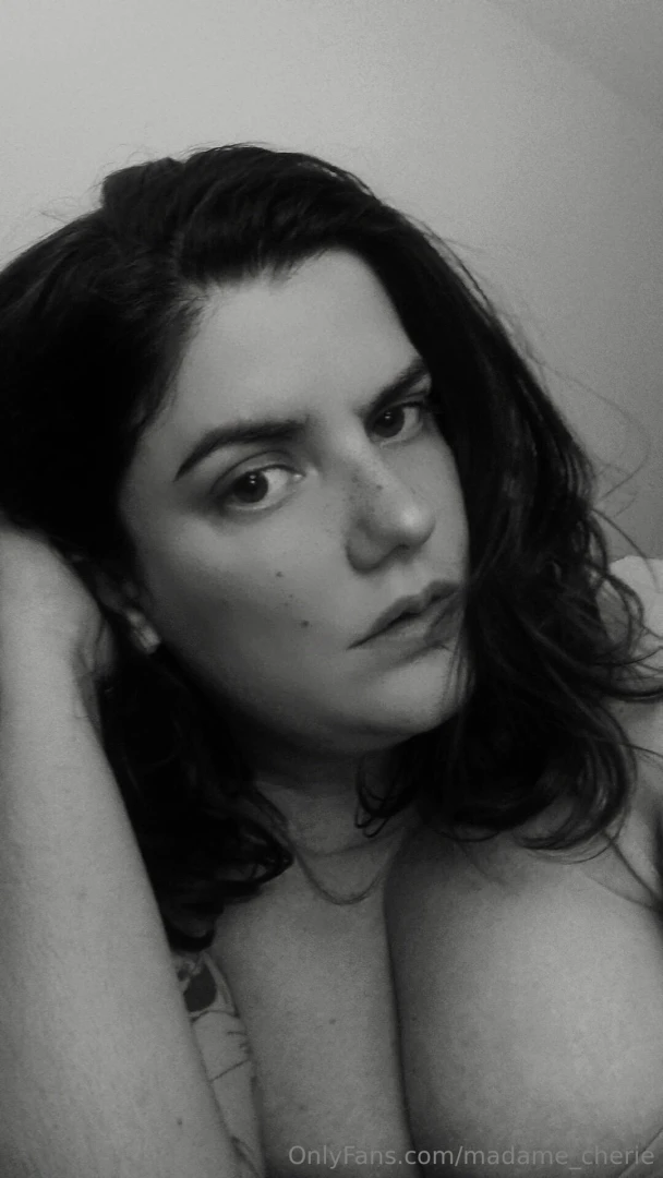 Heatwave and late night selfies part 1 