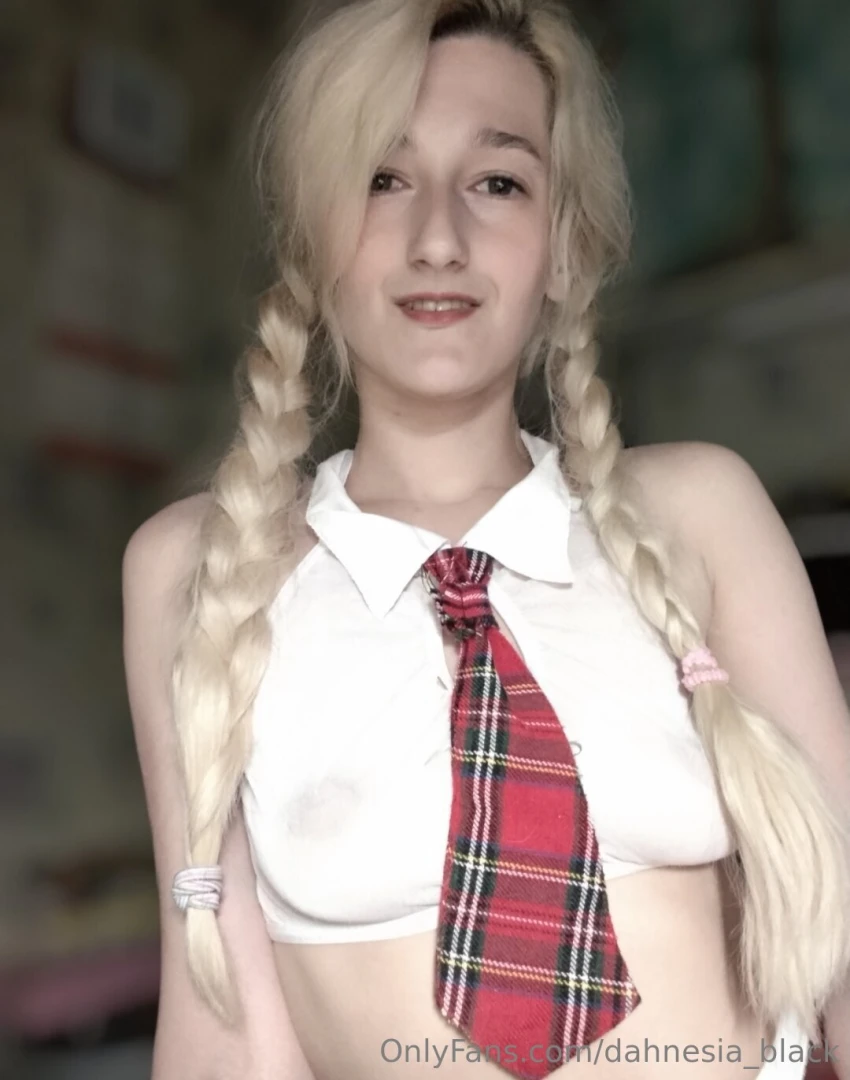 Are you interested in schoolgirls let me know about it in the form of 