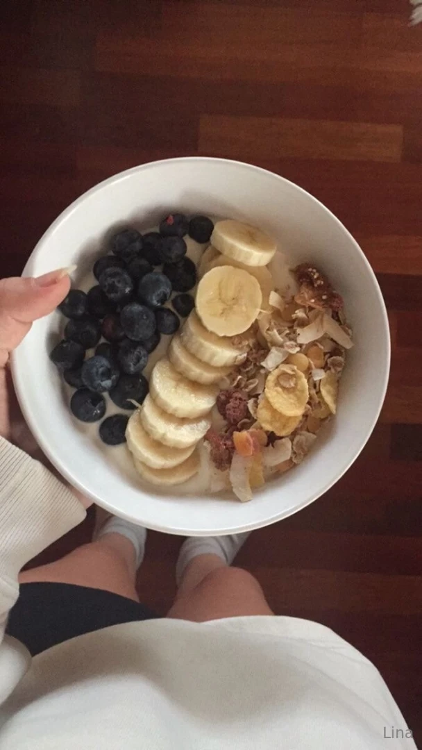 Die perfekte mischung aus s und frisch diese fr chte bowl ist nicht 