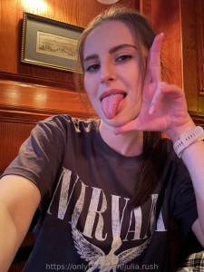 I play by my own rules sometimes i m sweet as honey other times i m part 1