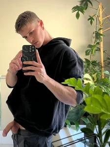 Too cold to take my clothes off but not too cold to whip it out part 6