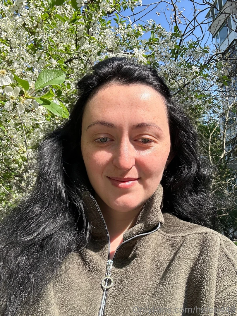 We have a good weather today i am happy 