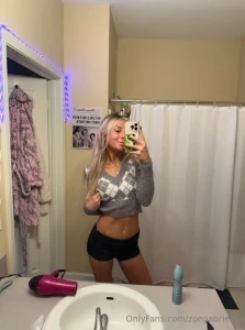 Here s a secret i m not wearing any undies right now