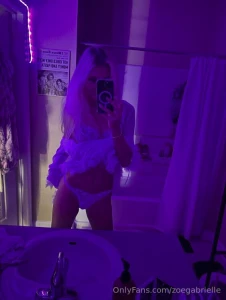 Should i turn around to show you the full view