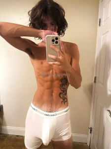 Can i model my calvin s for u i can t pick my favorite