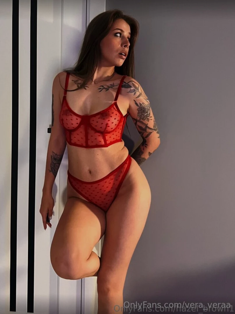 Look at hazel_brown1 she is so sexy isn t she hazel_brown1 only for a part 48 