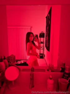 Mirror said yeah you re the one and i had to agree