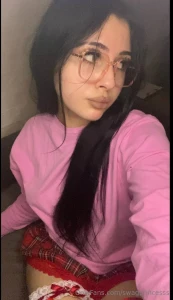 I m just saying i m in such a mood today that i want to show a little