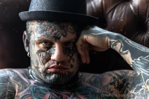 Me looking at you while you suck my cock part 1