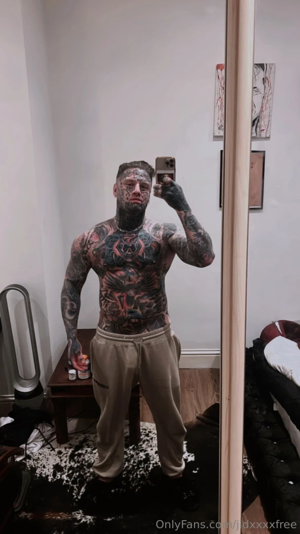 Do you like my joggers 