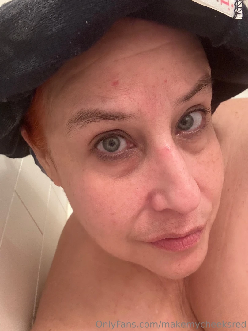 That look of peace one has in a bubble bath who s going to chat with part 3 