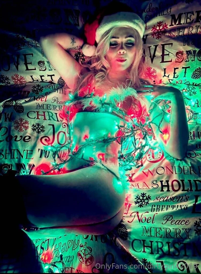 Merry christmas tiz the season to be giving 