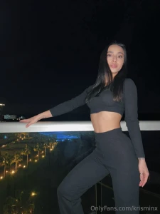 The night hides more than it seems