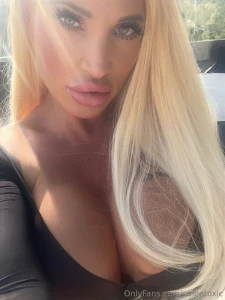 I love crotchless nylon catsuits they are so practical have fun with part 5