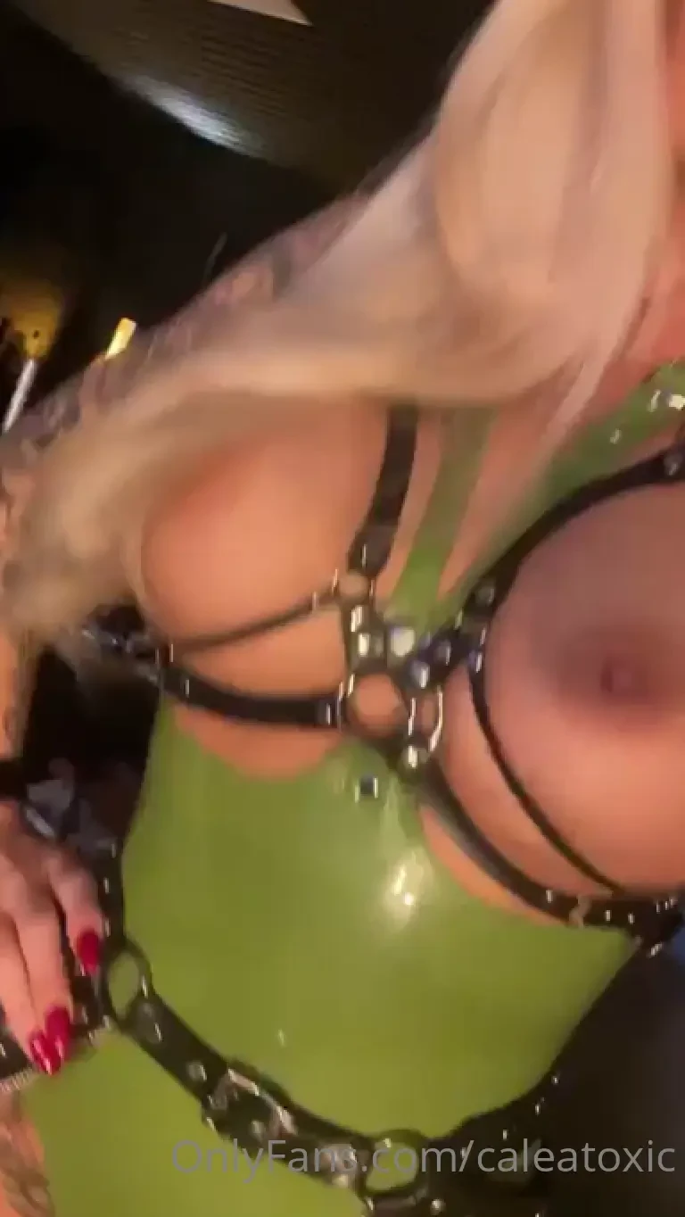 Hot latex video and picture greetings live from mistress empire 