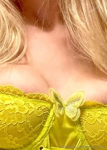 And finally drum roll please my top favorite pics from this set