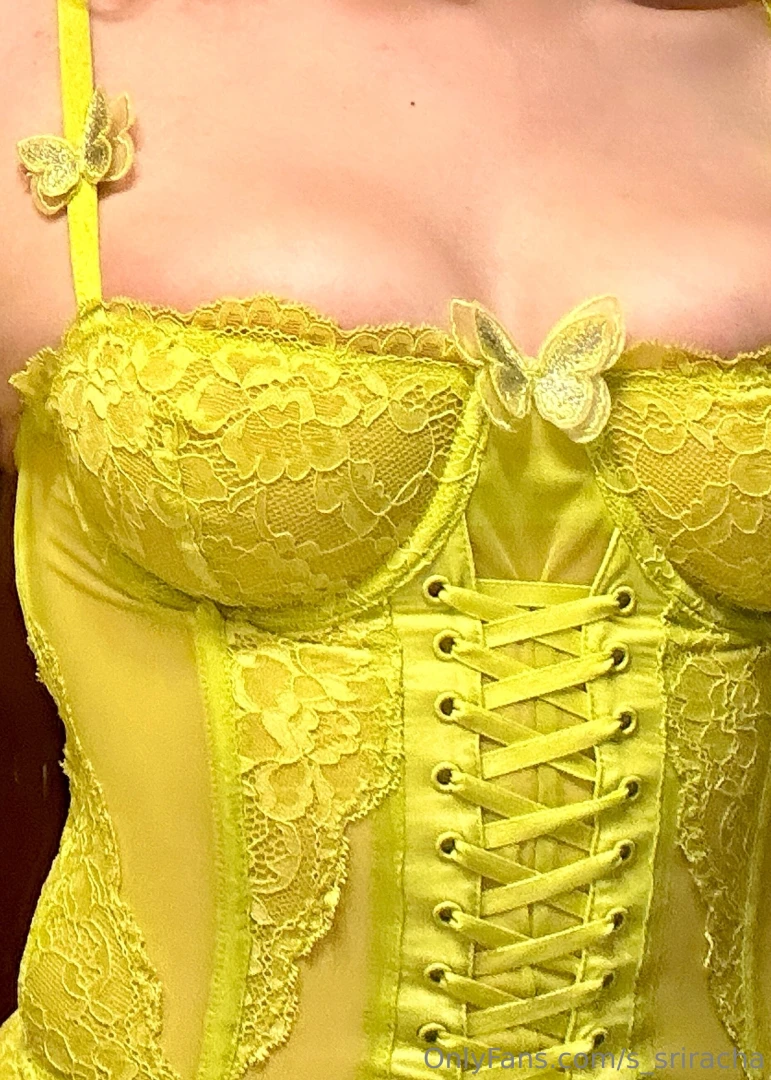 It s easy being green when you look this good 