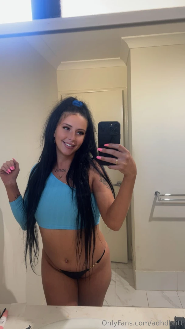 Who s going to be the next fan i meet happy friday part 1 