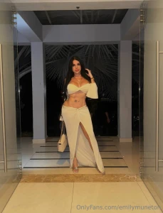 Tell me if you like what i m wearing today