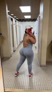 Go check out my vip page for new content i got new toys amp outfits