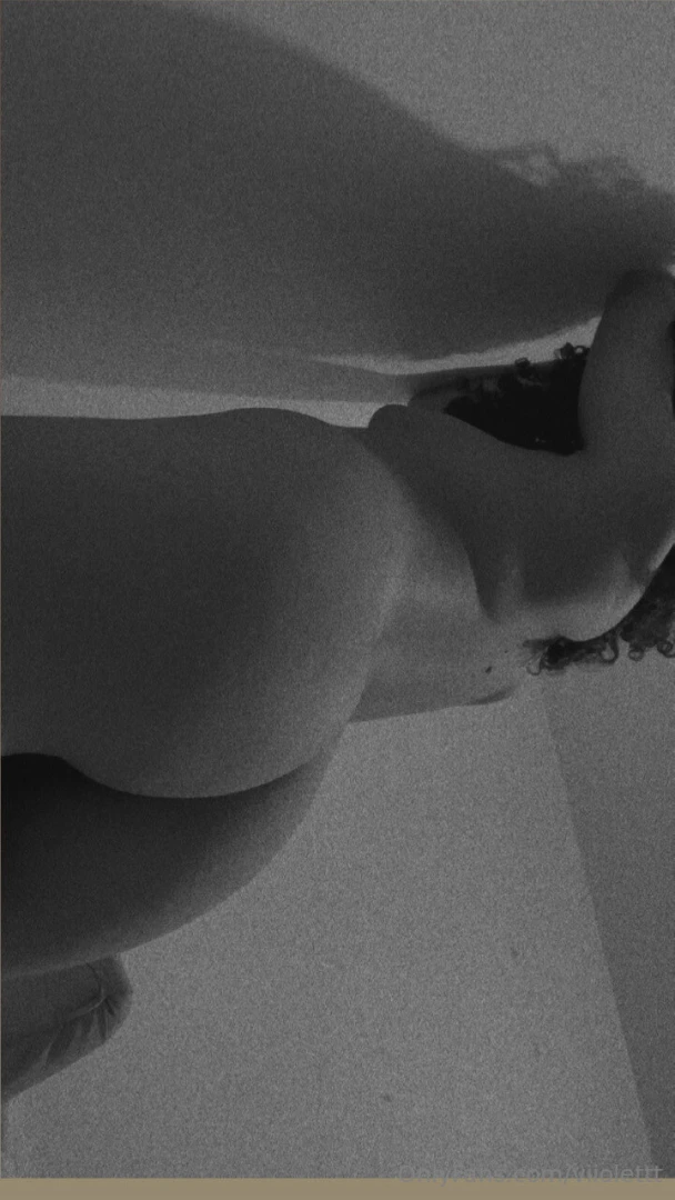 Back hope you are having beautiful days 