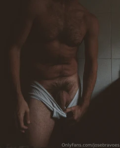 Todos los desnudos son valientes el de un pene tambi n