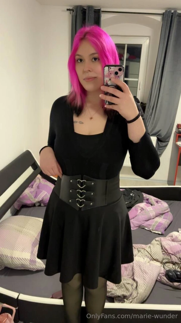 Wie findet ihr das outfit echt niedlich oder nicht 