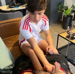 Omg guys i can t believe this stay tuned for more of my recent collab