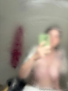 It s steamy in here enjoy a before work mirror tease