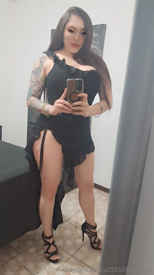 As me veo con ropa siempre me ven desnuda en los envivos 