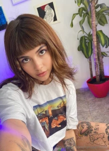 Yes i draw myself sometimes lol lt 3