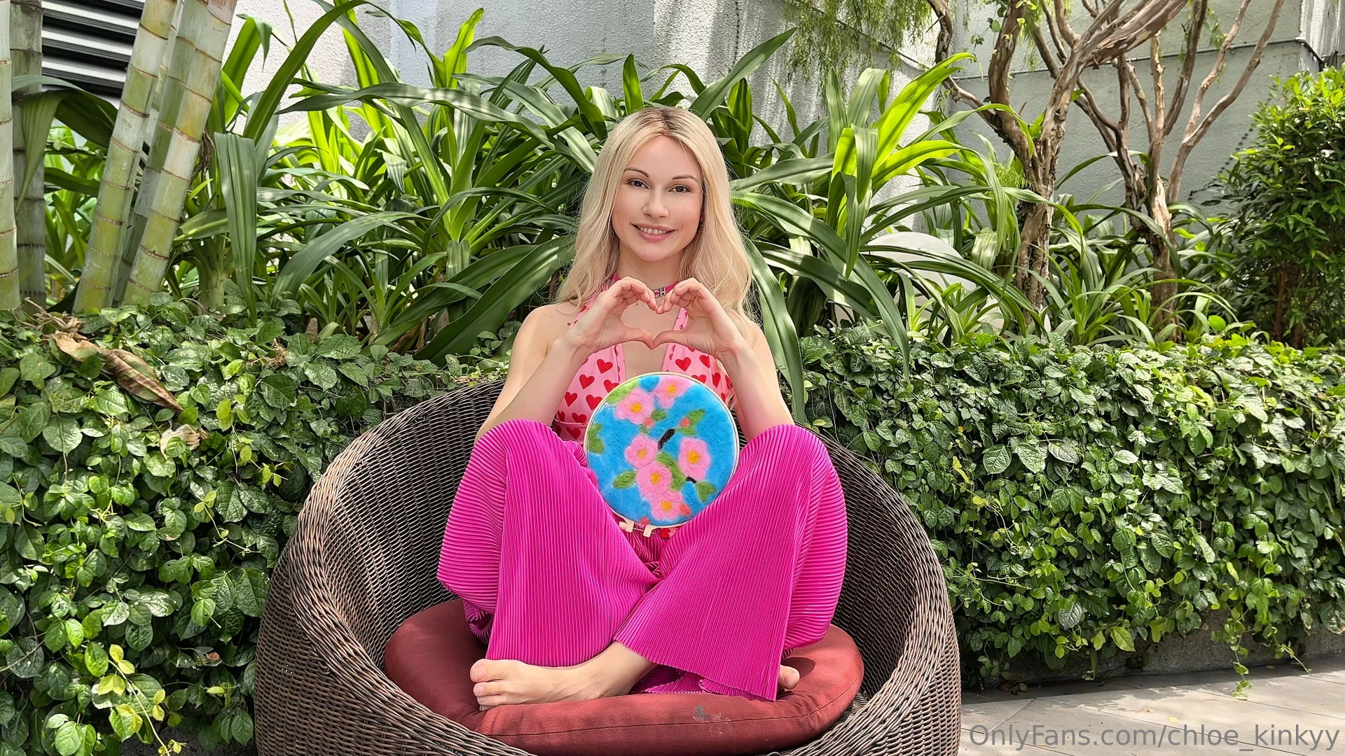 Crafting as usual to make your day comfy 