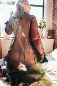 Feeling like a sunday scandal in this lacy little thing be honest what