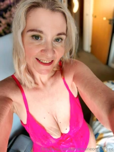 Annemarieontourfree part 18