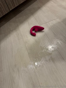 Look at this floor i got it all wet the previous post with the office part 1