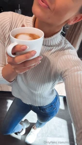 Extra hei extra eng mein kaffee ist nicht das einzige das heute hei