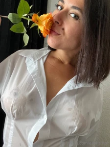 Holding one rose feels lovely but imagine how i d look with a whole
