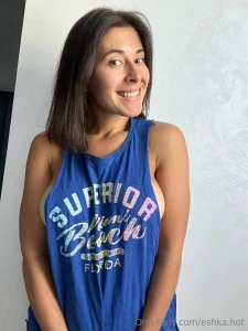 I m not saying this shirt is tight but let s just say it knows exactly